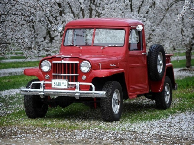 Dennie Farris' 1954 Willys Truck