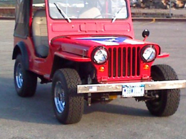 Manuel Nieves' 1951 Willys M38