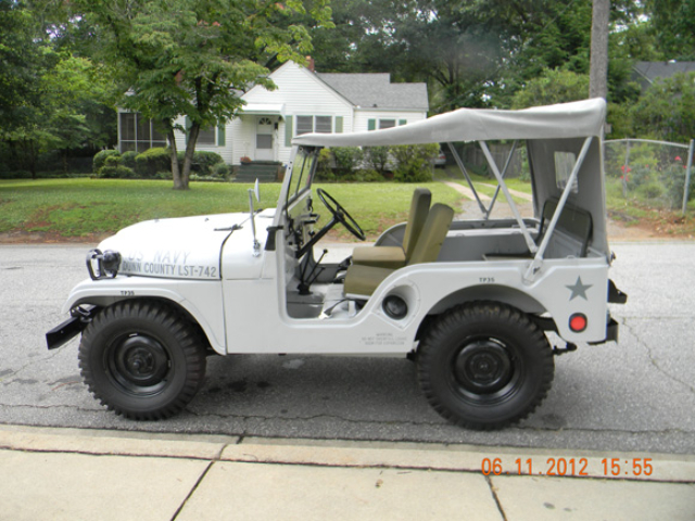 Peter Butchart's 1953 Willys M38A1