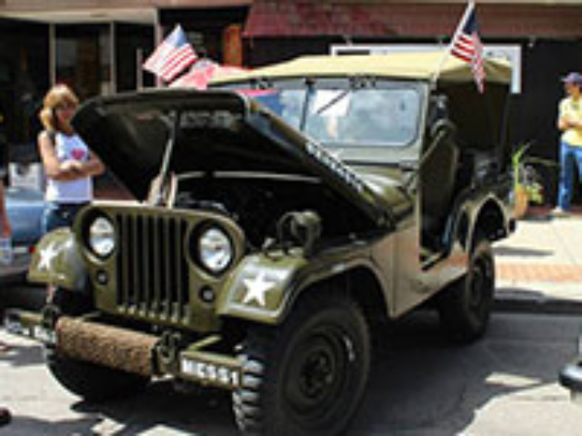 Bruce Golden's 1955 Willys M38A1