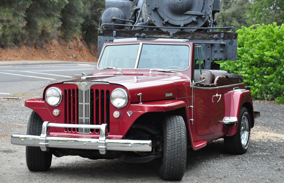 Ed Hughes' 1948 Willys VJ2 Jeepster
