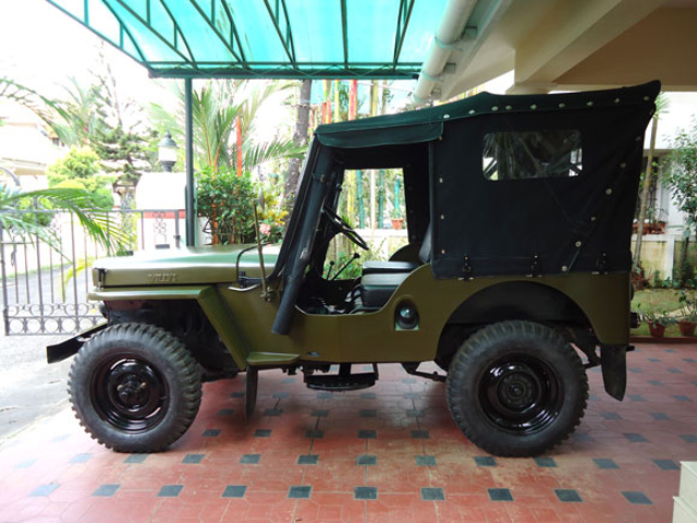 Hafees Mattakompanal's 1950 Willys CJ-3A Hafees Mattakompanal's 1950 Willys CJ-3A
