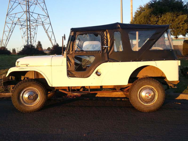 Les Cole's 1965 CJ-6A "Tuxedo Park"