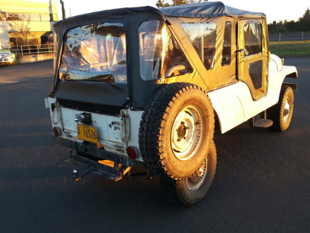Les Cole's 1965 CJ-6A "Tuxedo Park"