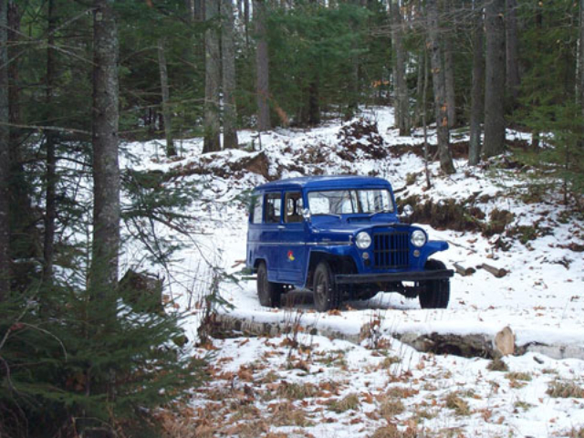 Bob Davis' 1957 Willys Station Wagon