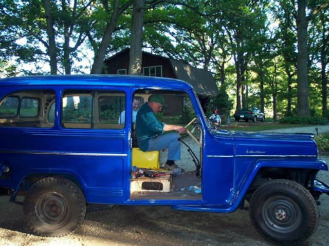 Bob Davis' 1957 Willys Station Wagon