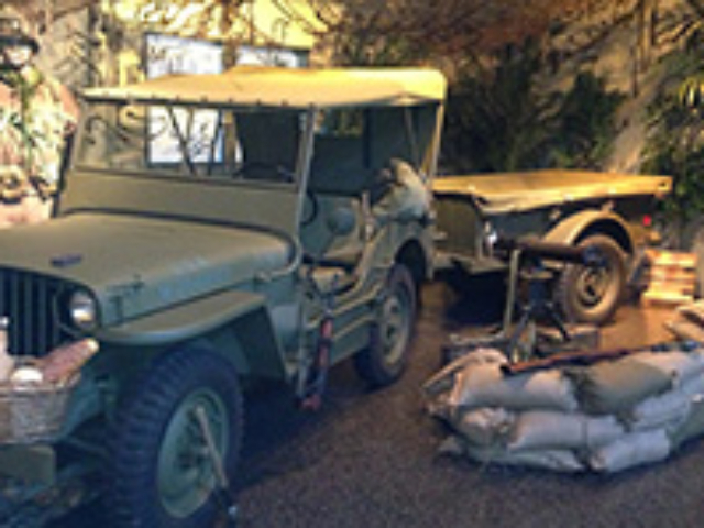 Dick Lavanture - 1942 Slat Grill MB