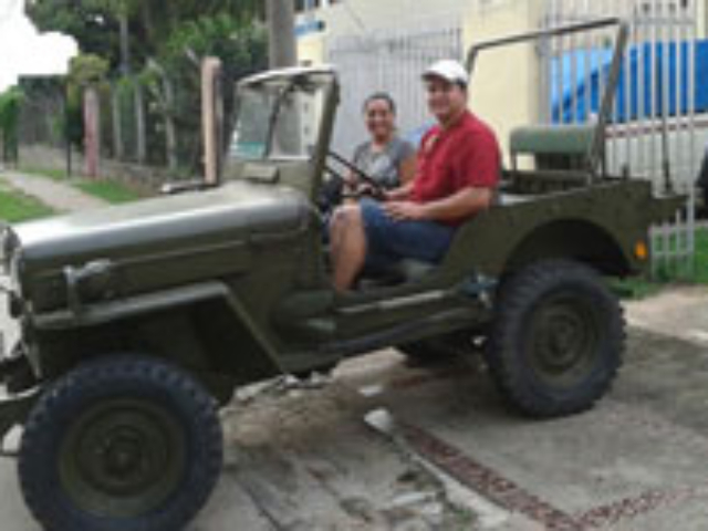 Denar Flores - Willys CJ-3B