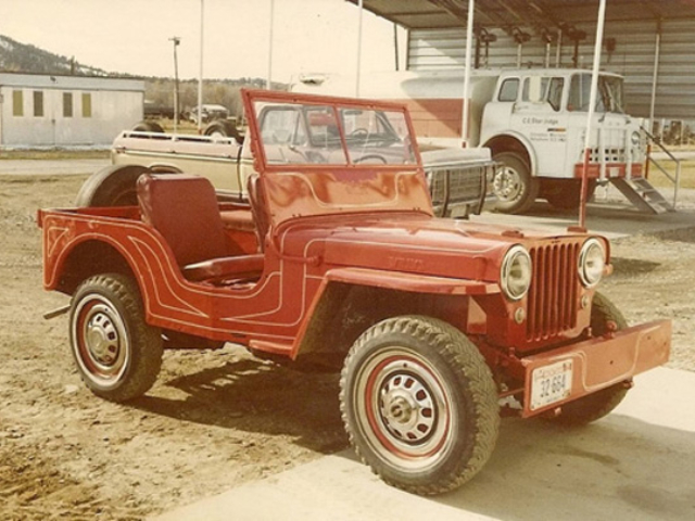 Rob and Beth Theriot's 1947 Willys CJ-2A