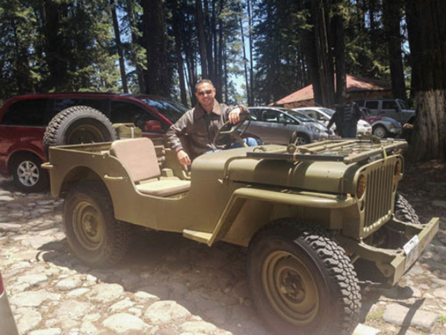 Hector Acero Olivera's 1942 Willys MB Hector Acero Olivera's 1942 Willys MB