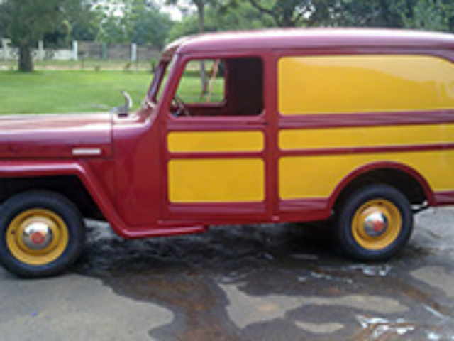 Desmond Van seventer - 1948 Sedan Delivery