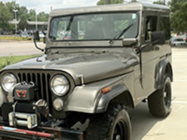 Rob Russotti - 1974 CJ-5 Meyer's Cab