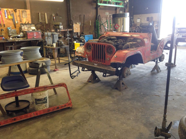 Tom McClamroch's 1960 Willys CJ-5 Tom McClamroch's 1960 Willys CJ-5