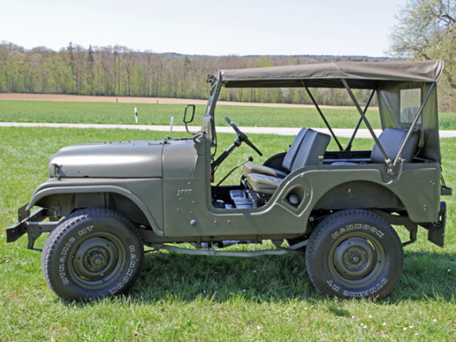 Roland Mayer's 1969 CJ-5 Jeep