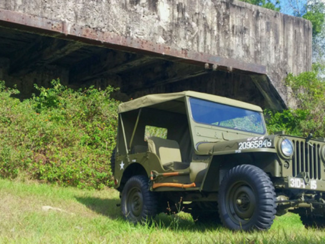 Doug Holdrege's 1952 Willys M38