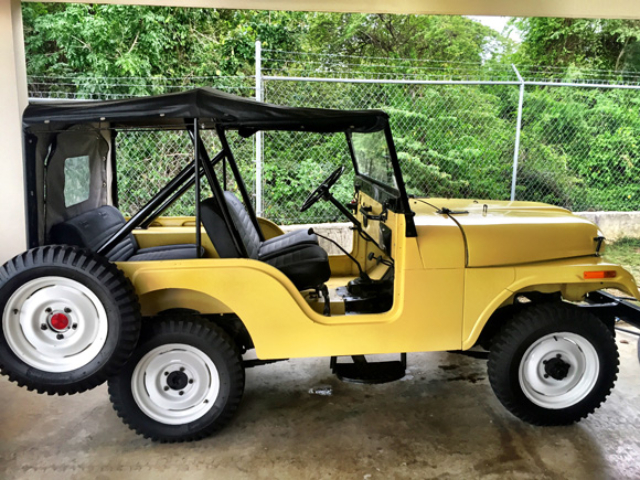 Edwin Martinez' 1971 CJ-5 Jeep