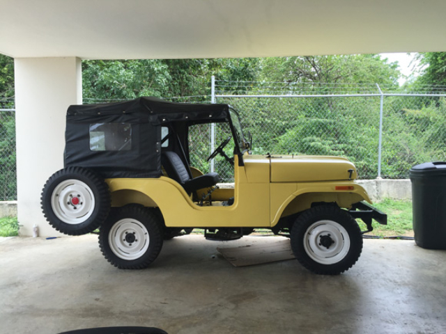 Edwin Martinez' 1971 CJ-5 Jeep