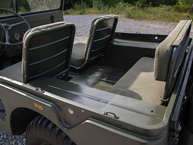 Ronald Jones' 1953 Willys M38A1