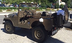 Manuel Pont - Willys CJ-5