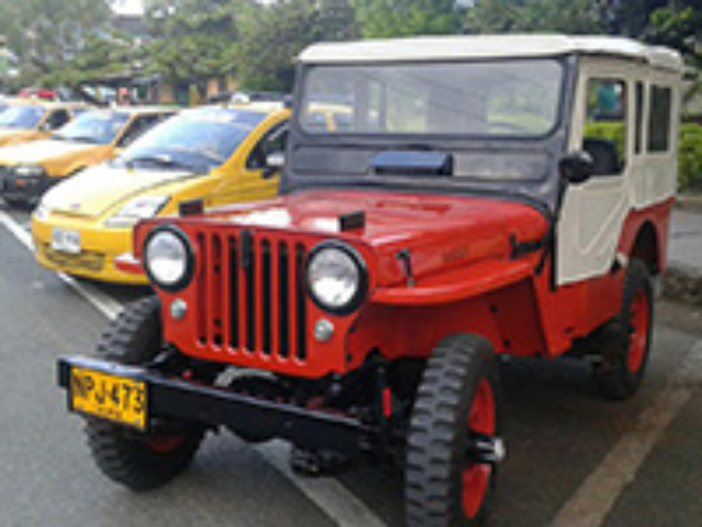 Luis Eduardo Betancourt - Willys CJ-3A