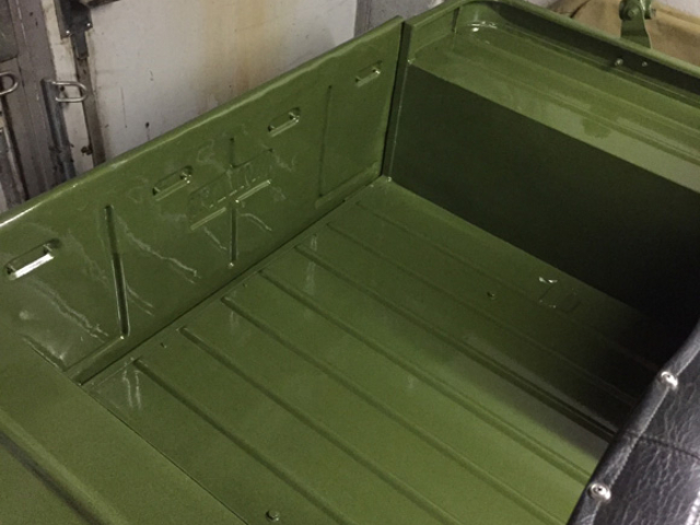 Dari Egger's 1947 Willys CJ-2A