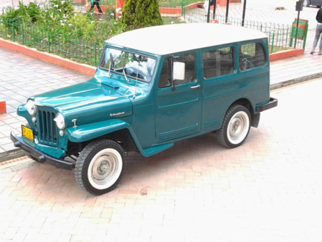 Alejandro Balaguera's 1955 Willys Station Wagon