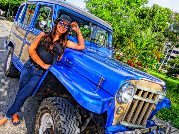 Giover Mirabal's 1955 Willys Wagon 4x4