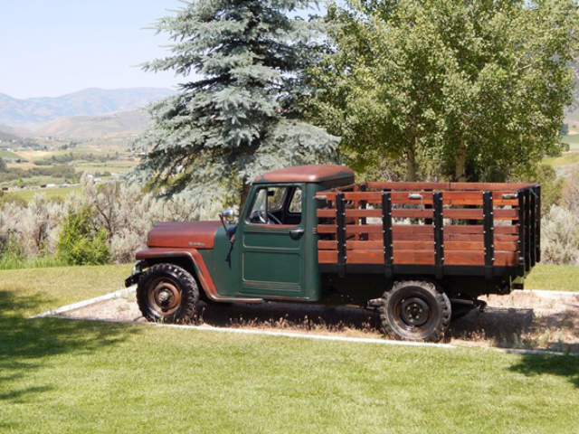 Todd Burgin's 1952 Willys Truck