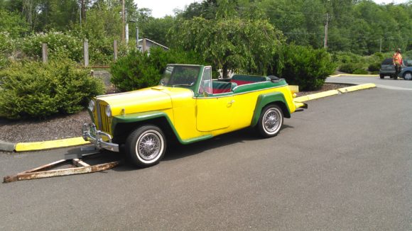 Bob Berger's 1949 Willys Jeepster