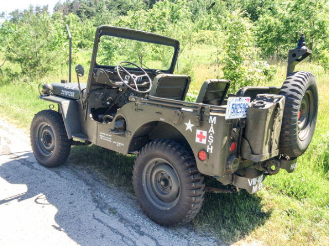 Eric Burton's 1953 M38 CDN