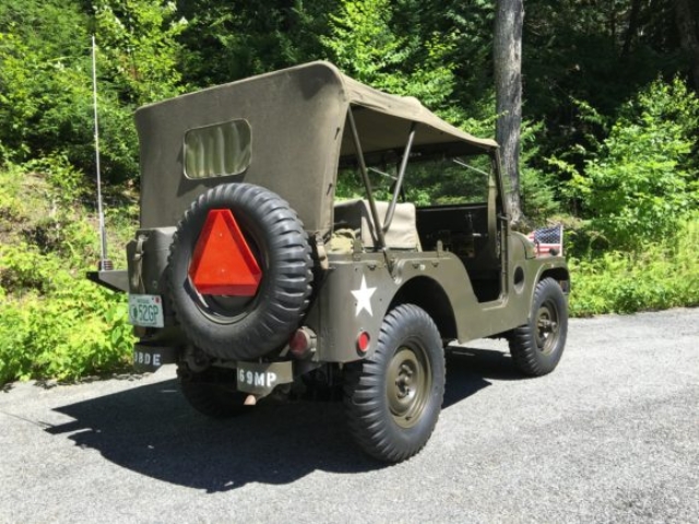 Charlie Bourret's 1952 Willys M38A1