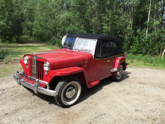 Gary Olson's 1949 Willys Jeepster