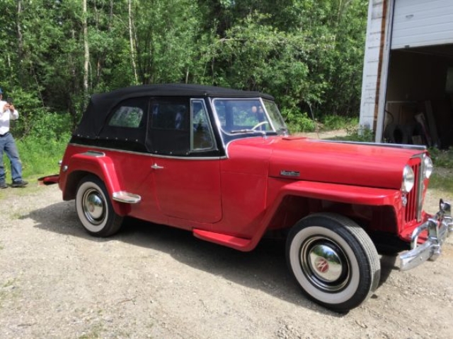 Gary Olson's 1949 Willys Jeepster