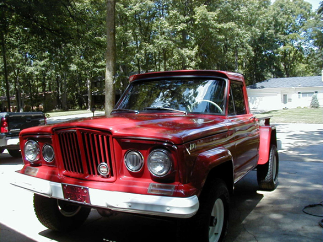 1965 J-Series Kaiser Truck