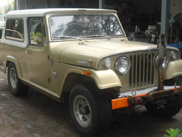 1971 C-101 Jeepster Commando