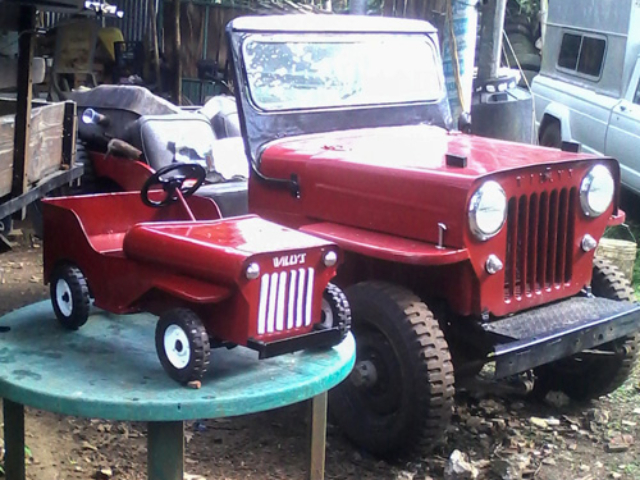 Willys Pedal Car with CJ-3B