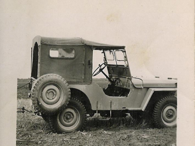 joyce-vopni-willys-jeep1