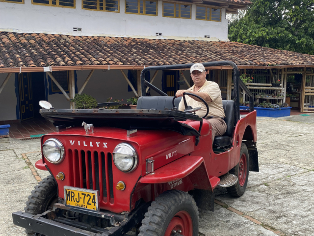 alberto cordoba 1953 3 cj-3b