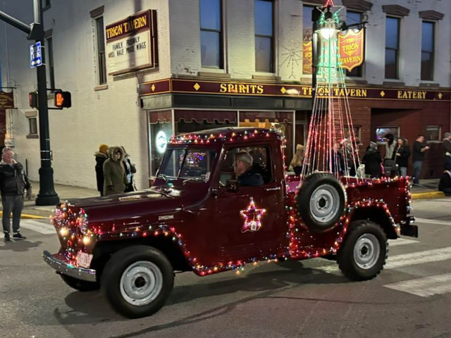 larry beardsley 1948 truck 2
