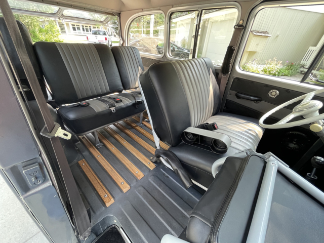 sigsbee duck 1951 willys wagon 11